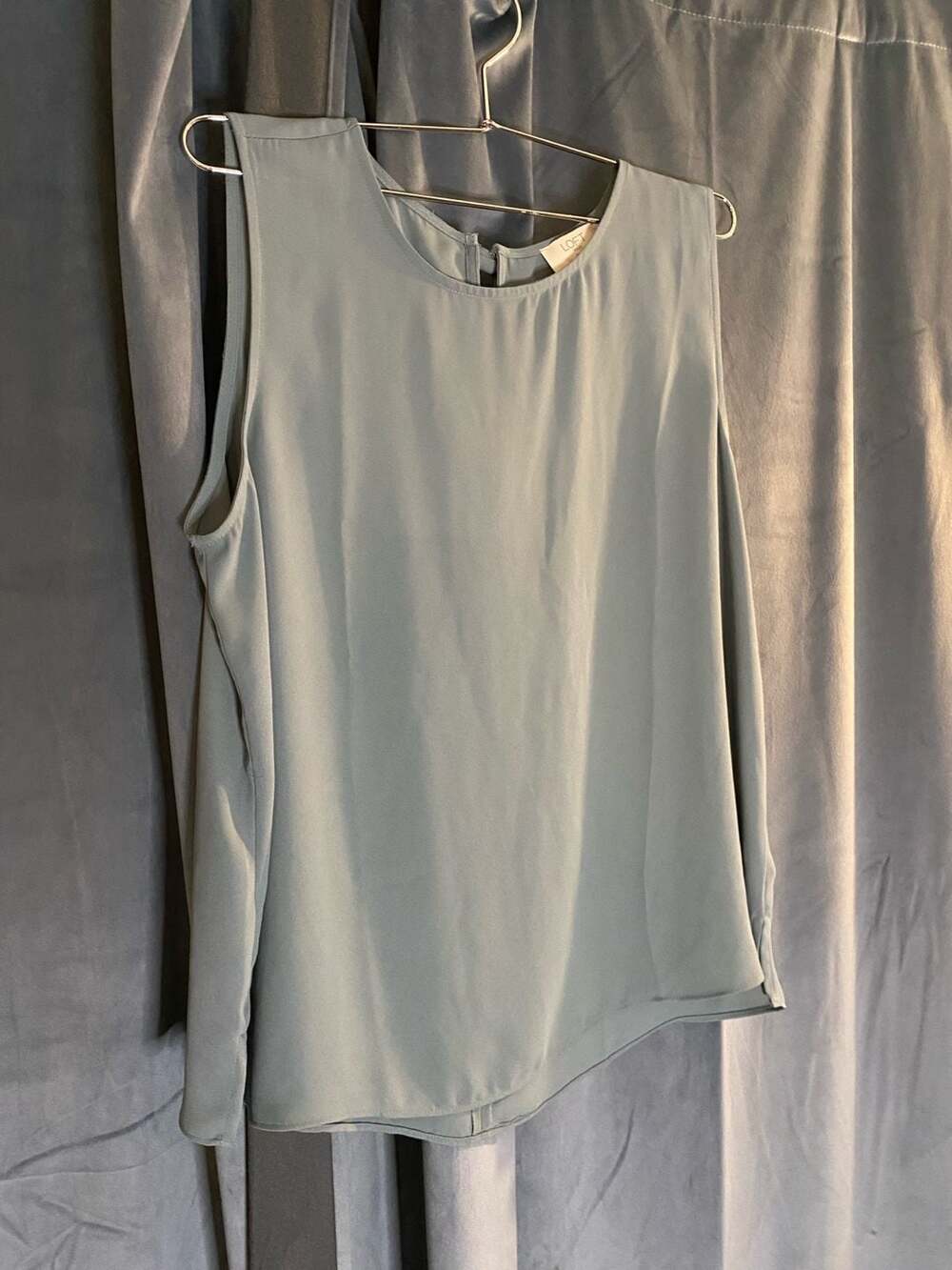 LOFT Outlet Petite Size MP Sleeveless Bow Back Blouse